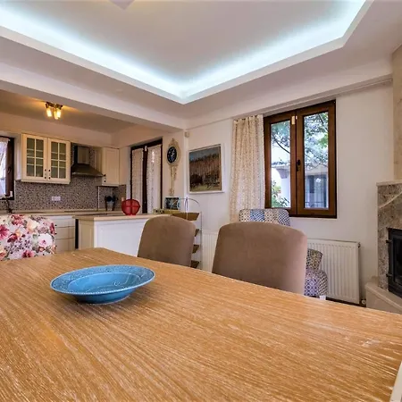 With Private Pool And Fireplace In Fethiye, Oludeniz - Awz 205 Fethiye