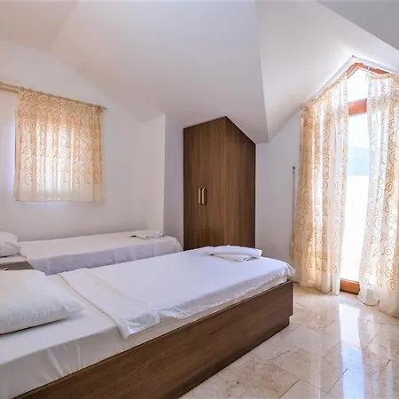 With Private Pool And Fireplace In Fethiye, Oludeniz - Awz 205 别墅 *